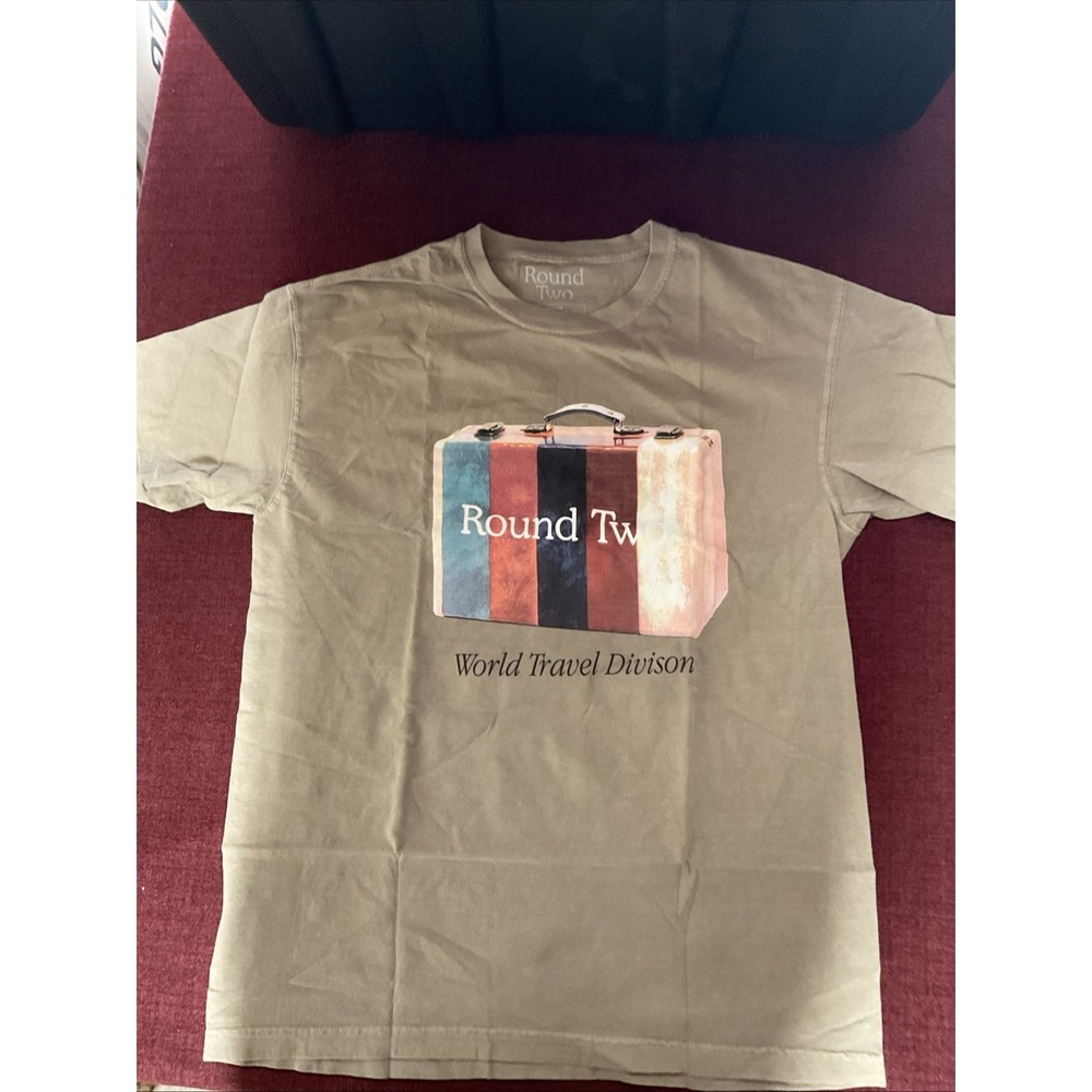 Round Two World Travel Division Men T Shirt Size Medium Army Green
